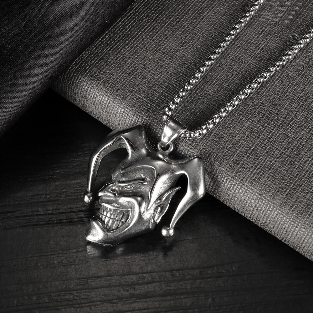 Collana con ciondolo Joker col - Men Accessories Neck Chain recensione e prezzo